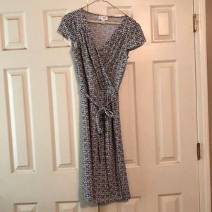 Ann Taylor LOFT Black White Faux Wrap Dress size 8